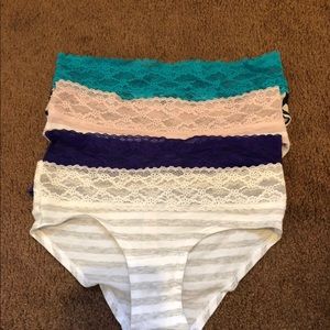 4 pair of Victoria secret underwear